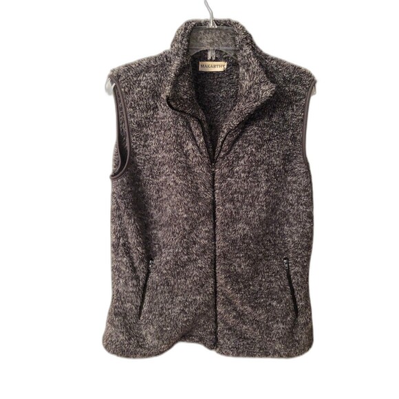 MAKARTHY SIZE LARGE GRAY SHERPA FLUFFY ZIP FRONT SLEEVELESS VEST - Picture 1 of 6